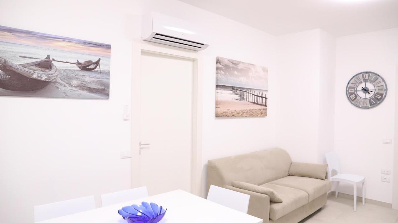 Condominio Diana Est- Gemini 비비오네 외부 사진